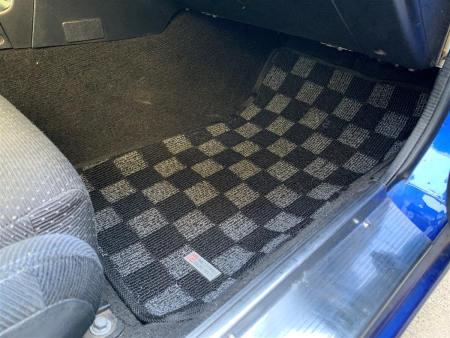 P2M MAZDA MIATA ’90-97 (NA) / 1998-05 (NB) RACE FLOOR MATS : DARK GREY