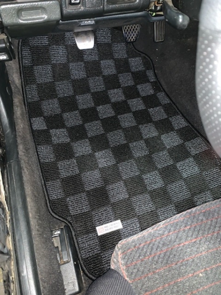 P2M HONDA CIVIC EG6 (3DR HATCH) & CIVIC CRX RACE FLOOR MATS : DARK GREY (EXTREME COVERAGE)